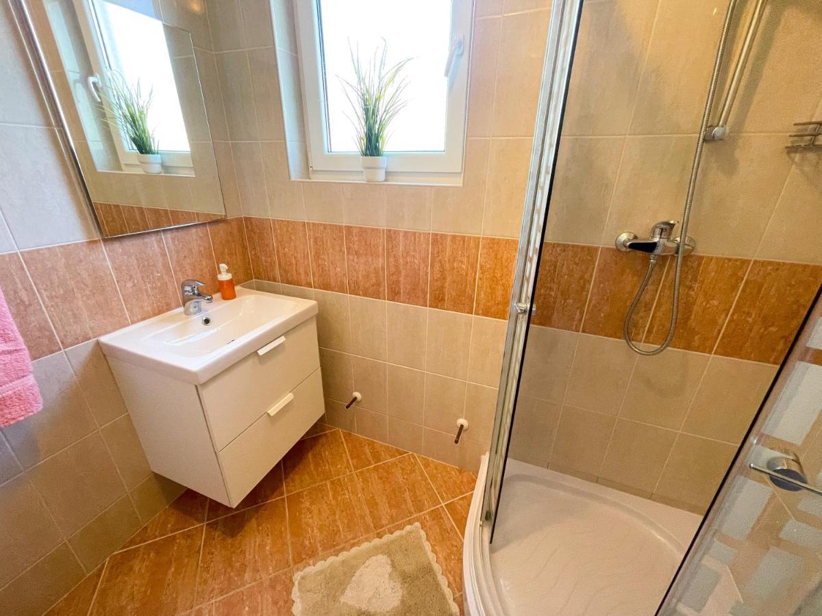 Apartment Nika 2 Dramalj Εξωτερικό φωτογραφία